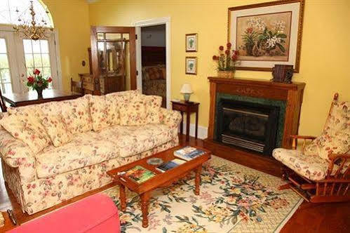 Harmony Hill Bed & Breakfast Sparta Dış mekan fotoğraf