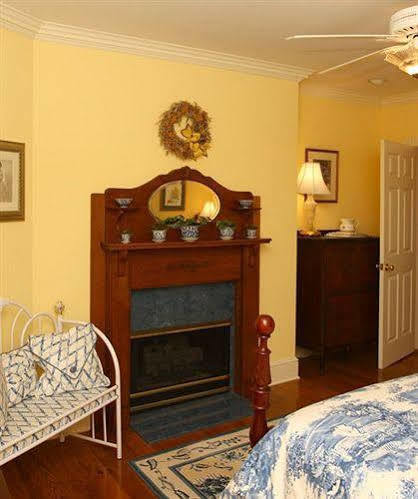 Harmony Hill Bed & Breakfast Sparta Dış mekan fotoğraf