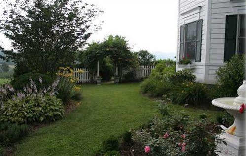 Harmony Hill Bed & Breakfast Sparta Dış mekan fotoğraf